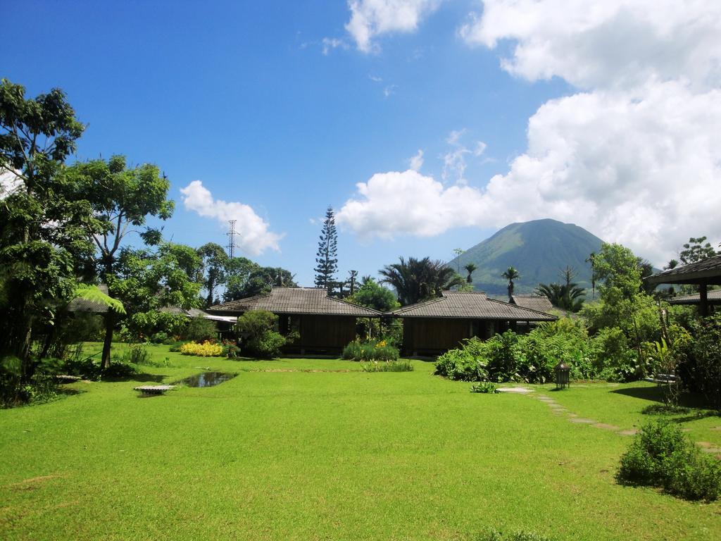 Gardenia Country Inn Tomohon Eksteriør bilde