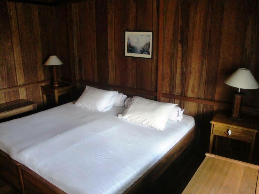 Gardenia Country Inn Tomohon Eksteriør bilde