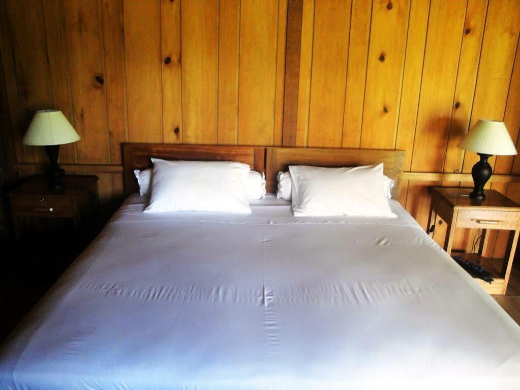 Gardenia Country Inn Tomohon Eksteriør bilde
