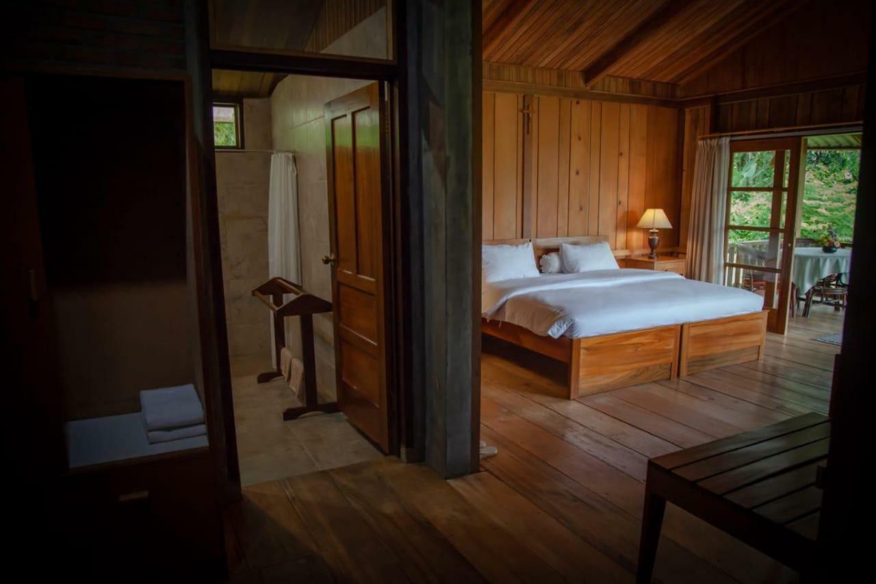 Gardenia Country Inn Tomohon Eksteriør bilde